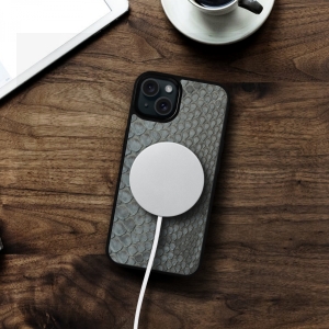 Накладка SkinBacker Mini Python Scales для Apple iPhone 15 Plus Серый