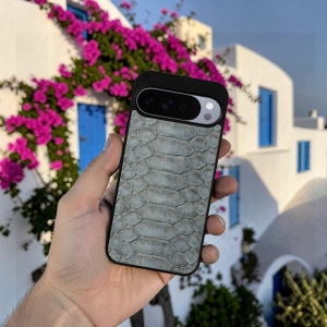 Накладка SkinBacker Python Scales для Google Pixel 10 Pro XL Сірий