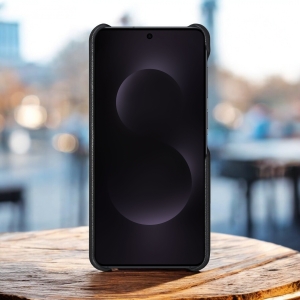 Кожаная накладка Stenk Reptile Cover для Samsung Galaxy S25 Edge Чёрная