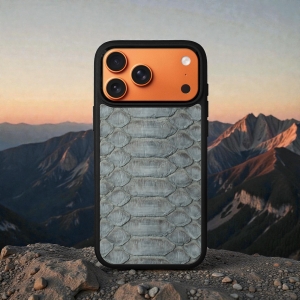 Накладка SkinBacker Python Scales для Apple iPhone 17 Pro Max Сірий