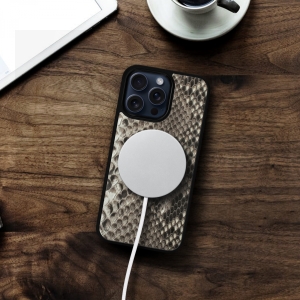 Накладка SkinBacker Mini Python Scales для Apple iPhone 15 Pro Max Натуральний