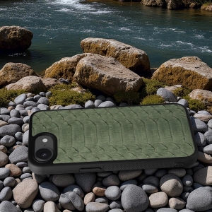 Накладка SkinBacker Python Scales для Apple iPhone 16е Оливковий