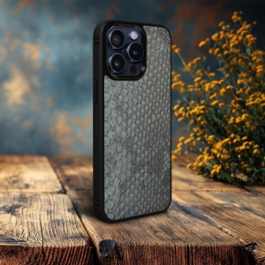 Накладка SkinBacker Mini Python Scales для Apple iPhone 15 Pro Max Сірий
