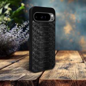 Накладка SkinBacker Python Scales для Google Pixel 9 Pro Чёрный