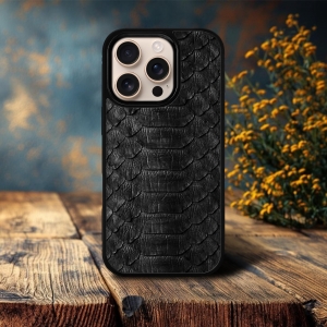 Накладка SkinBacker Python Scales для Apple iPhone 16 Pro Max Чорний