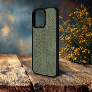 Накладка SkinBacker Mini Python Scales для Apple iPhone 15 Pro Оливковий