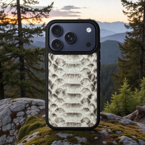 Накладка SkinBacker Python Scales для Apple iPhone 17 Pro