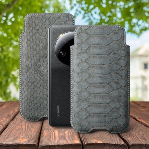 Футляр Stenk Sportage Python для Xiaomi 13 Ultra Серый