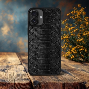Накладка SkinBacker Python Scales для Apple iPhone 16 Plus Чорний