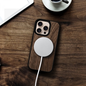 Накладка SkinBacker Wood для Apple iPhone 16 Pro Max Американский орех