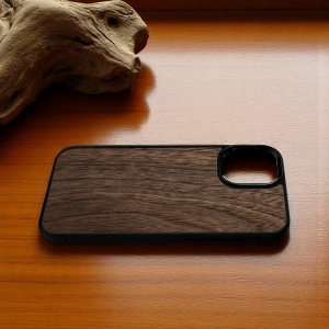 Накладка SkinBacker Wood для Apple iPhone 16 Plus Американський горіх