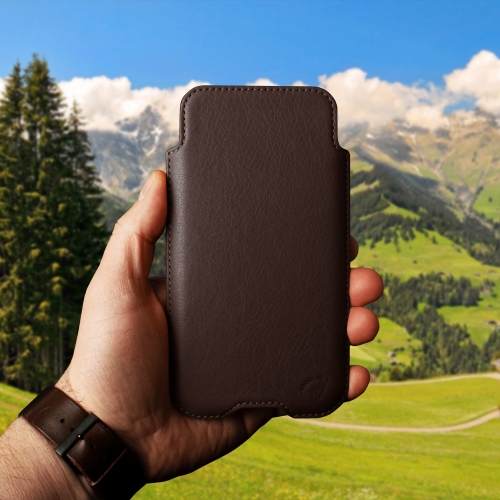 чехлы-футляры на Sony Xperia 1 VIII Коричневый Stenk Sportage фото 4