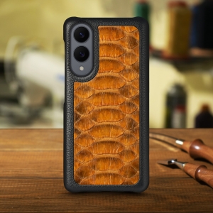 Кожаная накладка Stenk ExBacker Python Scales для Samsung Galaxy S25 Edge Коричневый