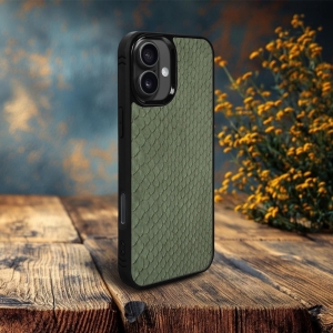 Накладка SkinBacker Mini Python Scales для iPhone 16 Plus Оливковий