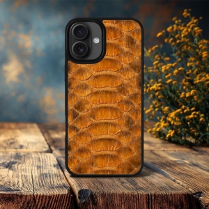 Накладка SkinBacker Python Scales для Apple iPhone 16 Plus Коричневий