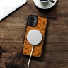Накладка SkinBacker Python Scales для Apple iPhone 16 Plus Коричневый