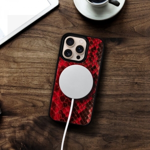 Накладка SkinBacker Mini Python Scales для Apple iPhone 16 Pro Max Красный