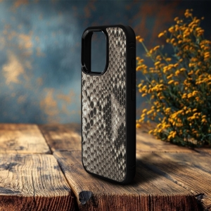 Накладка SkinBacker Mini Python Scales для Apple iPhone 16 Pro Max Натуральный