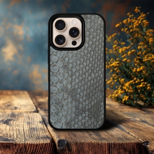 Накладка SkinBacker Mini Python Scales для Apple iPhone 16 Pro Max Сірий