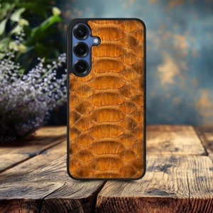 Накладка SkinBacker Python Scales для Samsung Galaxy S24 Коричневый