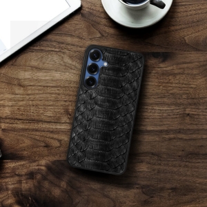 Накладка SkinBacker Python Scales для Samsung Galaxy S24 Чорний