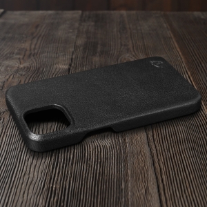 Кожаная накладка Stenk Cover для Apple iPhone 13 Pro Черный