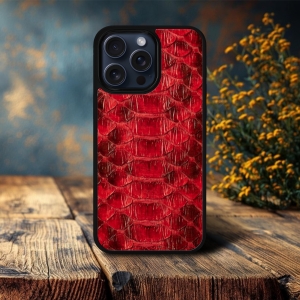 Накладка SkinBacker Python Scales для Apple iPhone 15 Pro Червоний