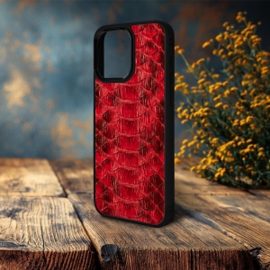 Накладка SkinBacker Python Scales для Apple iPhone 15 Pro Червоний
