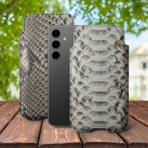 Футляр Stenk Sportage Python для Samsung Galaxy S24 Натуральный