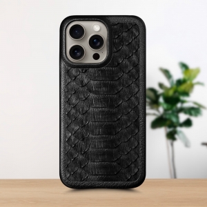 Кожаная накладка Stenk ExBacker Python Scales для Apple iPhone 15 Pro Черный