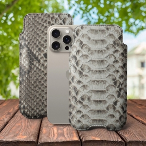 Футляр Stenk Sportage Python для Apple iPhone 15 Pro Натуральный