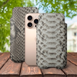 Футляр Stenk Sportage Python для Apple iPhone 16 Pro Натуральный