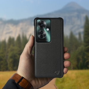 Кожаная накладка Stenk Cover для OPPO Reno11 F Чёрная