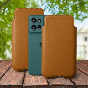 Футляр Stenk Sportage для Motorola Edge 50 Camel
