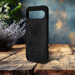 Накладка SkinBacker Mini Python Scales для Google Pixel 9 Pro Чорний