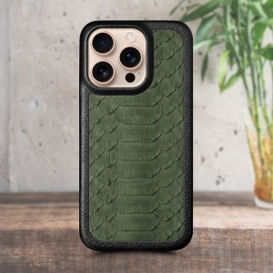 Шкіряна накладка Stenk ExBacker Python Scales Apple iPhone 16 Pro Max Оливковий