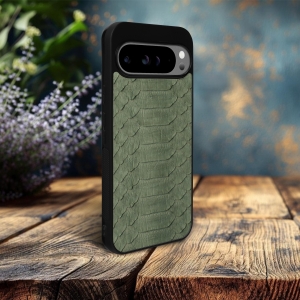 Накладка SkinBacker Python Scales для Google Pixel 9 Pro Оливковый