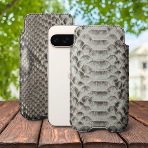 Футляр Stenk Sportage Python для Google Pixel 9 Pro XL Натуральный