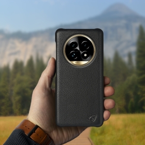 Кожаная накладка Stenk Cover для Realme 13 Pro Черный