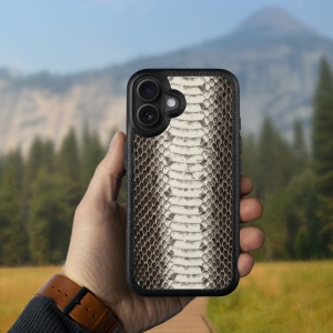 Шкіряна накладка Stenk ExBacker для Apple iPhone 16 Plus Чорно-біла кобра