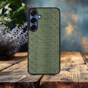 Накладка SkinBacker Python Scales для Samsung Galaxy S25 Оливковый