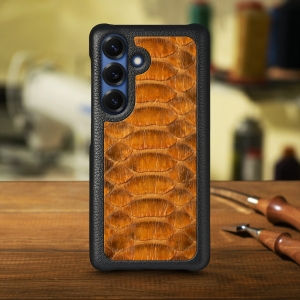 Накладка Stenk ExBacker Python Scales для Samsung Galaxy S25 Коричневый