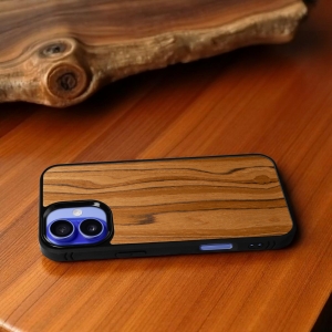 Накладка SkinBacker Wood для Apple iPhone 16 Римська оливка