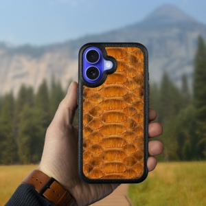 Шкіряна накладка Stenk ExBacker Python Scales для Apple iPhone 16 Коричневий