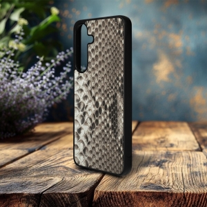 Накладка SkinBacker Mini Python Scales для Samsung Galaxy S25 Натуральный
