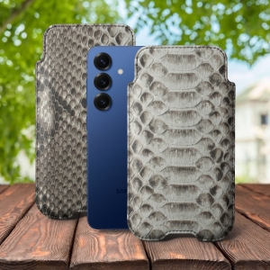 Футляр Stenk Sportage Python для Samsung Galaxy S25