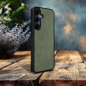 Накладка SkinBacker Mini Python Scales для Samsung Galaxy S25 Оливковый
