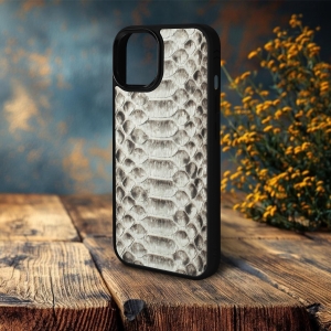 Накладка SkinBacker Python Scales для Apple iPhone 15 Plus Натуральный