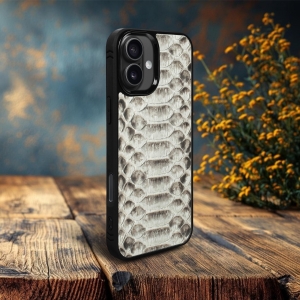 Накладка SkinBacker Python Scales для Apple iPhone 16 Plus Натуральный