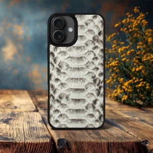 Накладка SkinBacker Python Scales для Apple iPhone 16 Plus